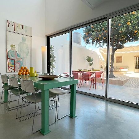 Design & Art, Patio With Orange Tree, Near Seville Carrion de Los Cespedes Εξωτερικό φωτογραφία