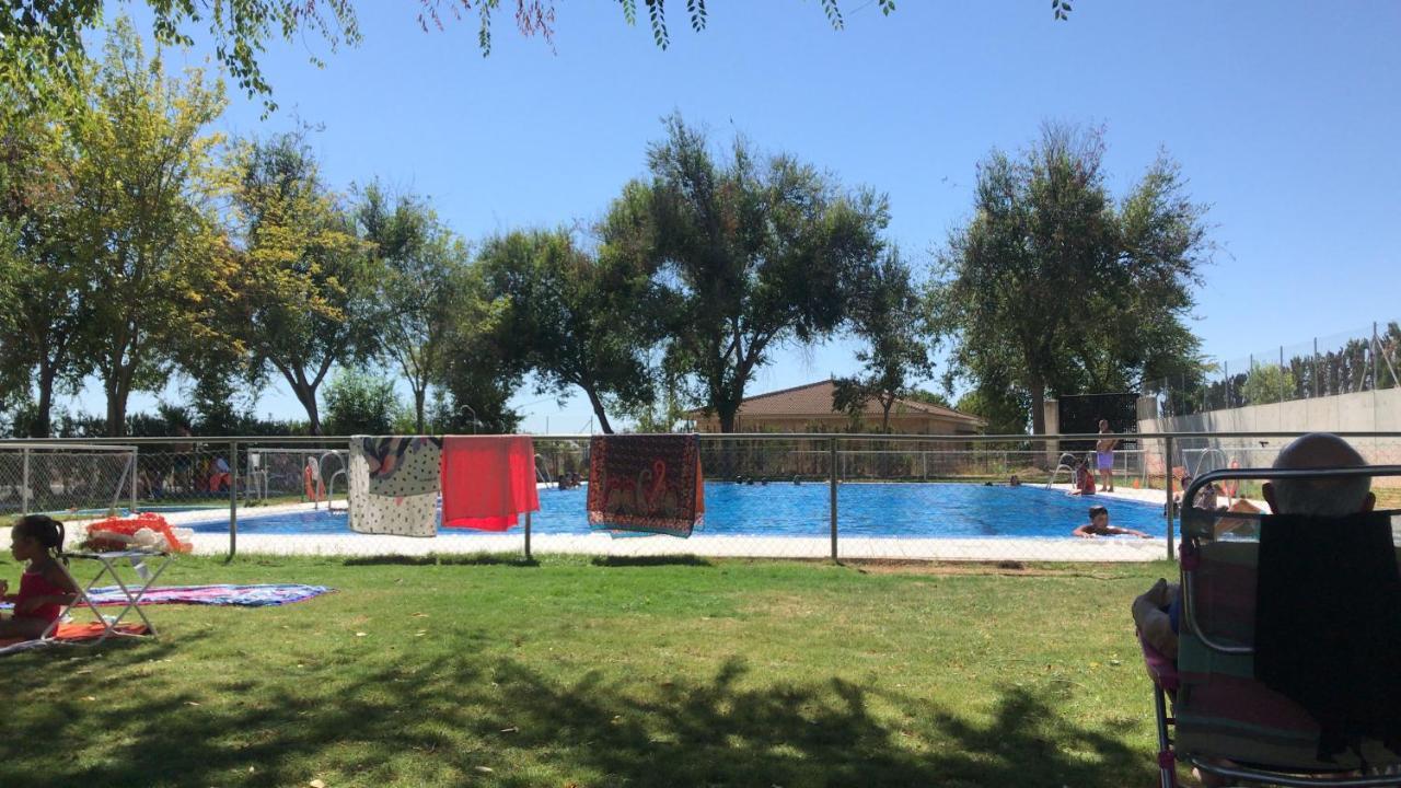 Design & Art, Patio With Orange Tree, Near Seville Carrion de Los Cespedes Εξωτερικό φωτογραφία